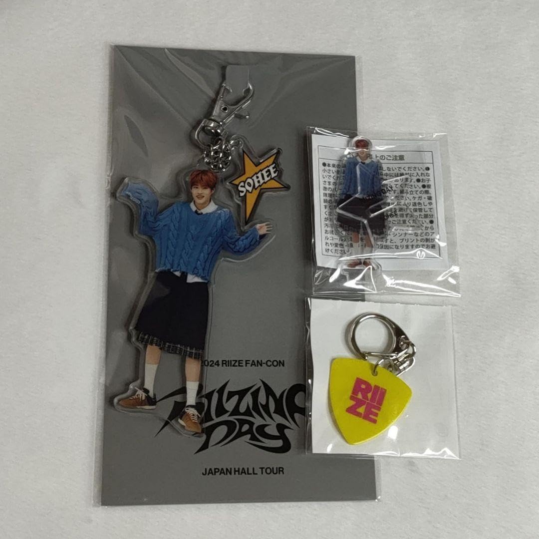 RIIZE ソヒ　アクリルスタンド　アクリルキーリング　セット Amazon.co.jp: RIIZE ランダムトイ ソヒ2点＋アクリル