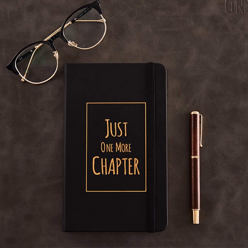 Cahier Journal Imitation Ciel Notebook Hardcover Lattice carrée Page intérieure Edge Round Edge Design Strap Strap Fixation Diary Exquis Bureau et Maison (Color : Black)