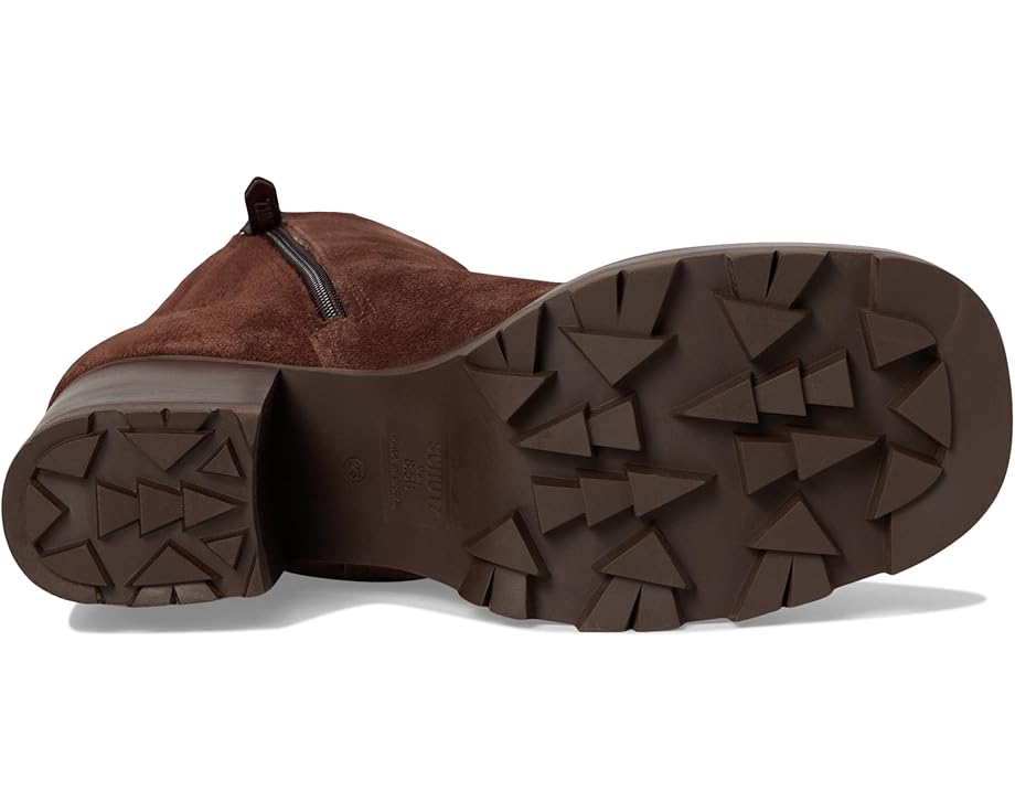 Schutz 240 - Bottom View