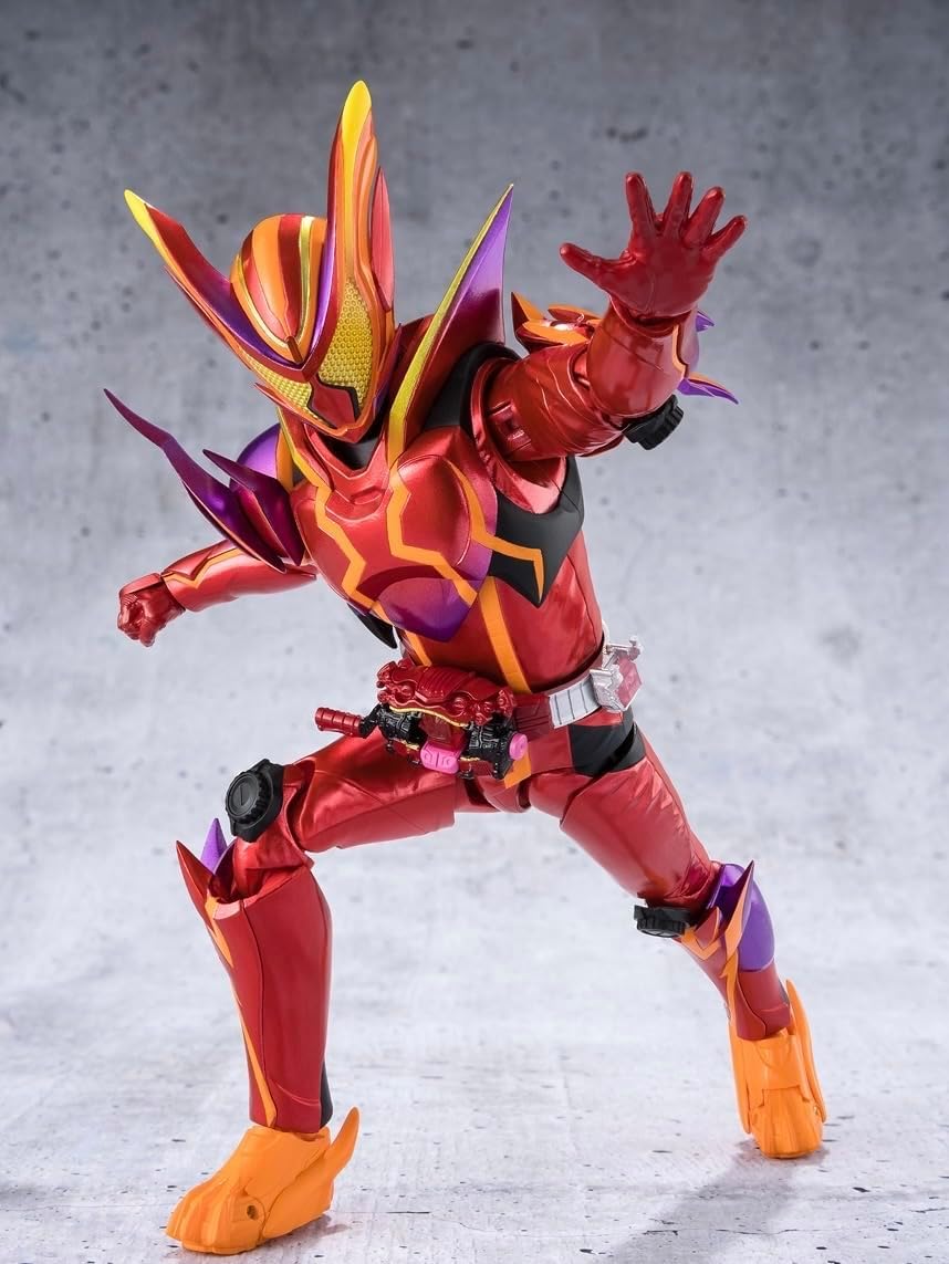 Amazon.co.jp: S.H.Figuarts 仮面ライダーガヴ アメイジングミフォーム