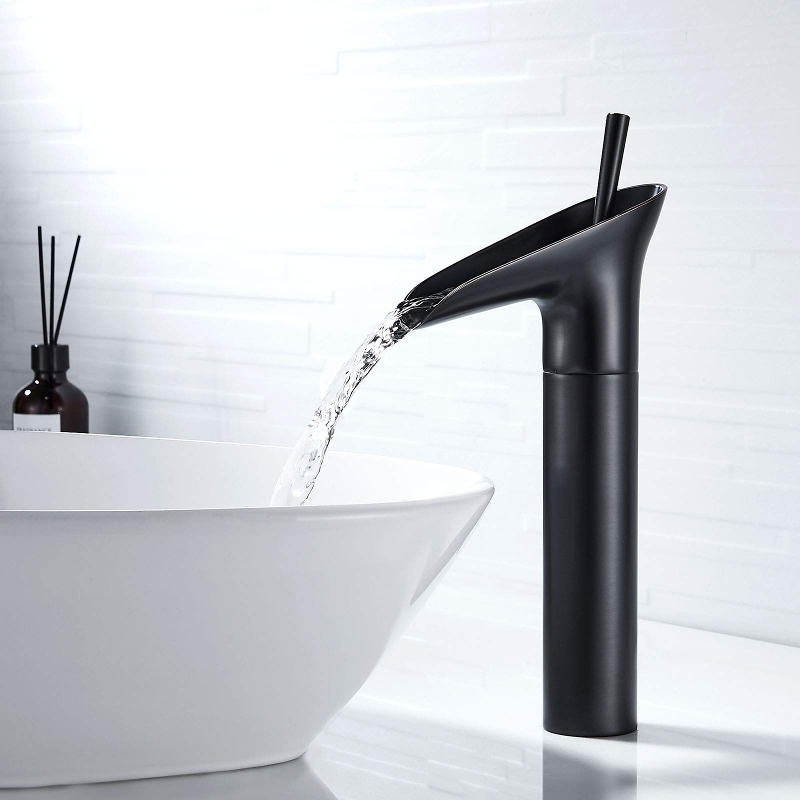 Retro Wasserfall Waschtischarmatur Schwarz Matt, Einhebel Armatur für Bad mit Messing Finish, G3/8