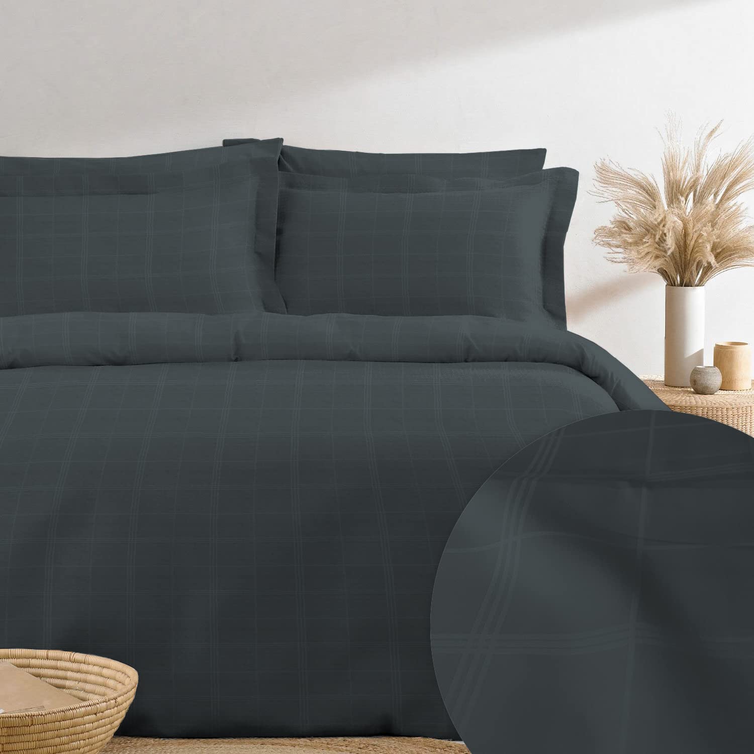 Pizuna 300TC Damask Check SuperKing Duvet Cover Set Anthracite Grey, 100% Long Staple Cotton Checkered Bedding Set Lightweight Sateen Weave Duvet Cover Set with 4 Corner ties and Hidden Button Closure