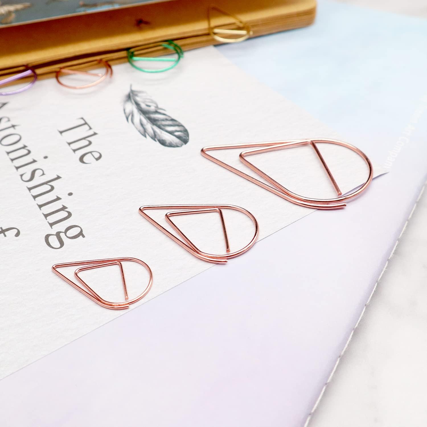 DEEDYGO 250 PCS Rose Gold Teardrop Paper Clips, 1 Inch image 3