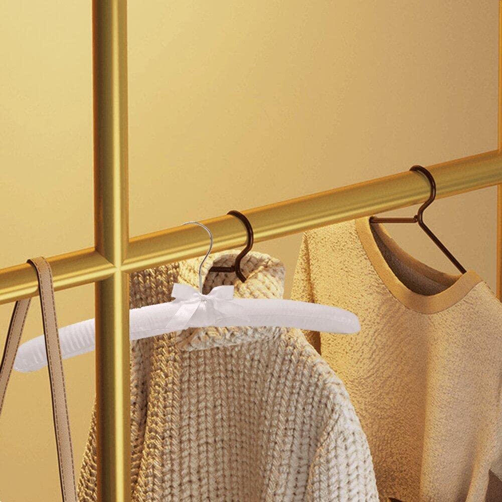Lot de 5 cintres rembourrés de soie rembourrés en mousse pour vêtements de femme, cintres pour robe de mariée, cintres pour pull Lot de 5 cintres rembourrés de soie rembourrés en mousse pour vêtements de femme, cintres pour robe de mariée, cintres pour pull