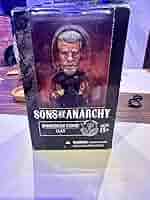 サンズオブアナーキー　クレイモローボブルヘッド Amazon.com: Mezco Toyz Sons Of Anarchy 6