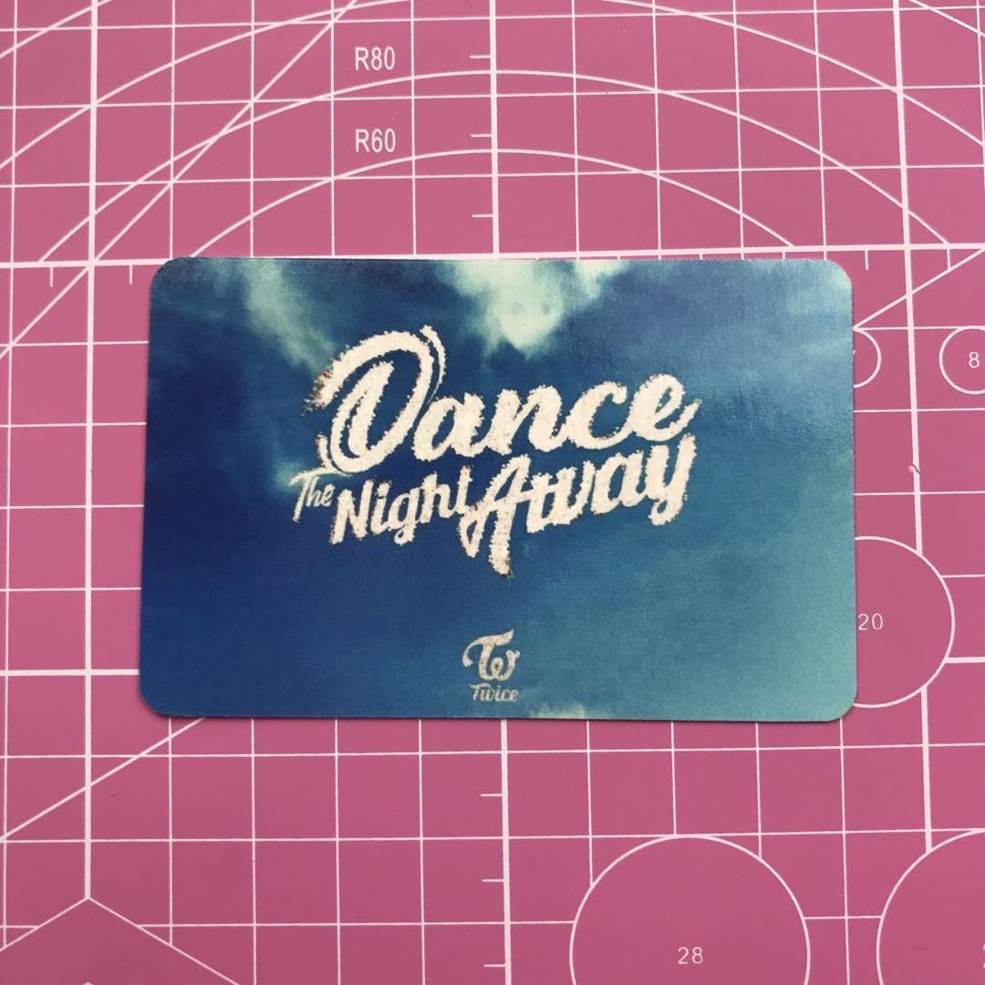 Amazon.co.jp: TWICE Dance The Night Away summerサノクモモ : ホーム 