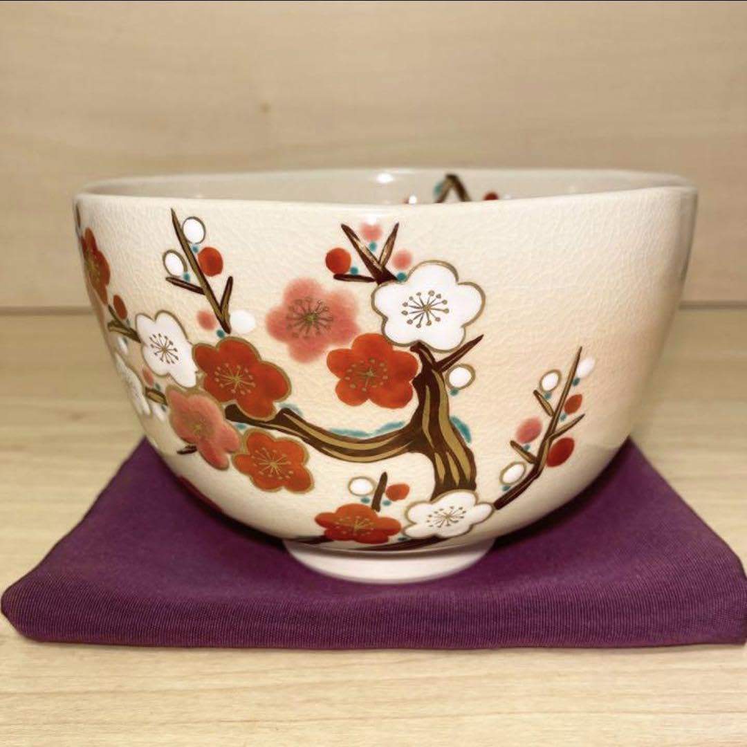 Amazon.co.jp: 抹茶茶碗 抹茶椀 ' 色絵 梅' 京焼 茶道具 : ホーム