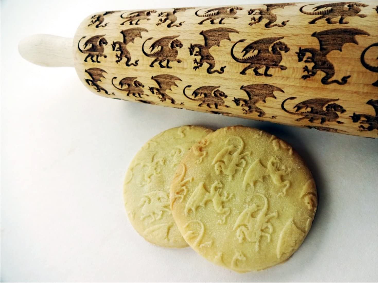 Algis CraftsDRAGONS embossing rolling pin. Wooden embossing rolling pin with dragons