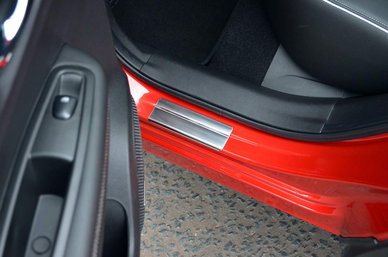 Chrome Door Sill Protectors Kick Plates To Fit Volkswagen Touareg (2011 ) - Autoline Accessories - View #9