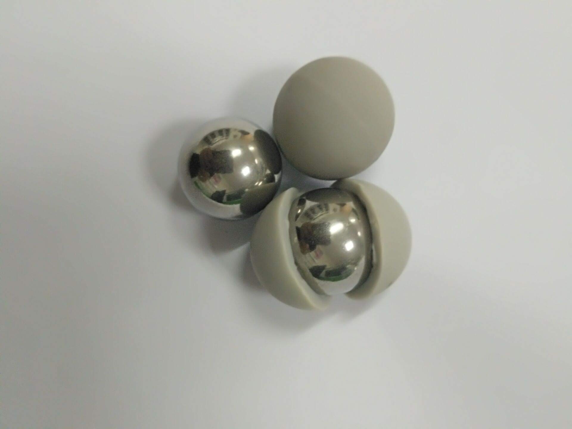 25 X Less Lethal .68 Cal Balls 11 Grams Metal Ball with Rubber Coating Paintballs Self Defense Less Lethal paintballs