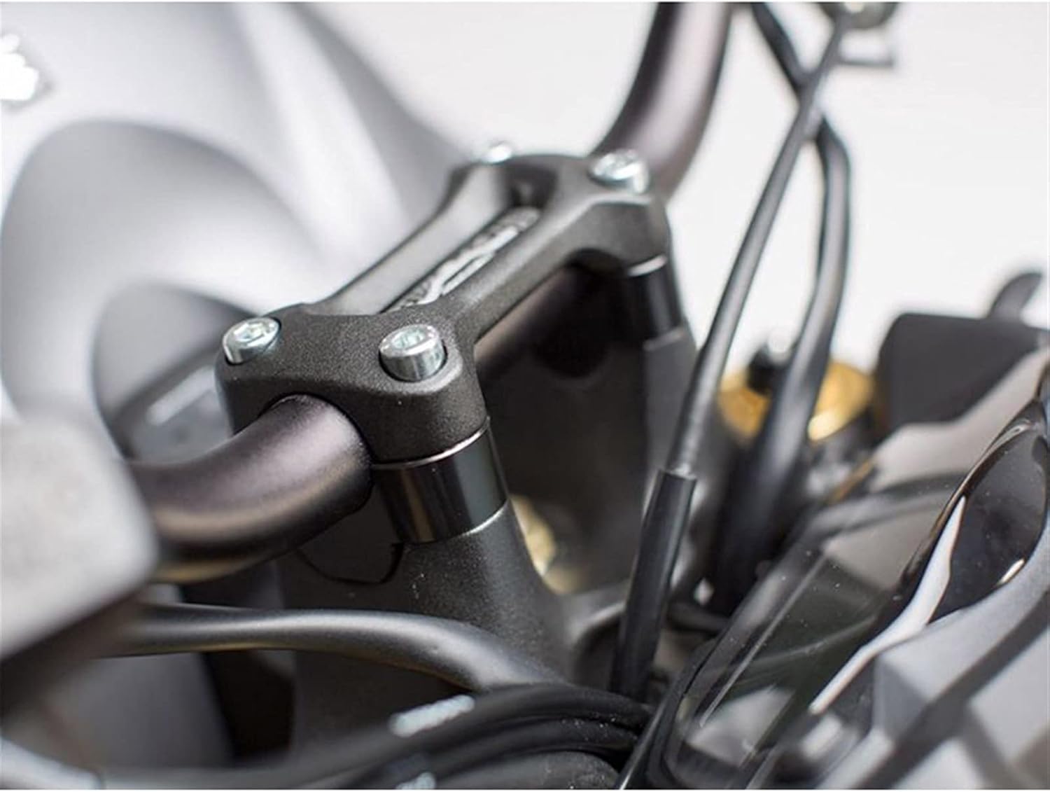 Motorbike Handlebar Riser,Lifter Bar, For Honda CB500X NC700X NC750X 22mm 7/8" Handlebar Fat Riser Mounting Risers Motorcycle CNC Billet Aluminum Decorate (Color : Black Riser 20mm) (Color : Silver)