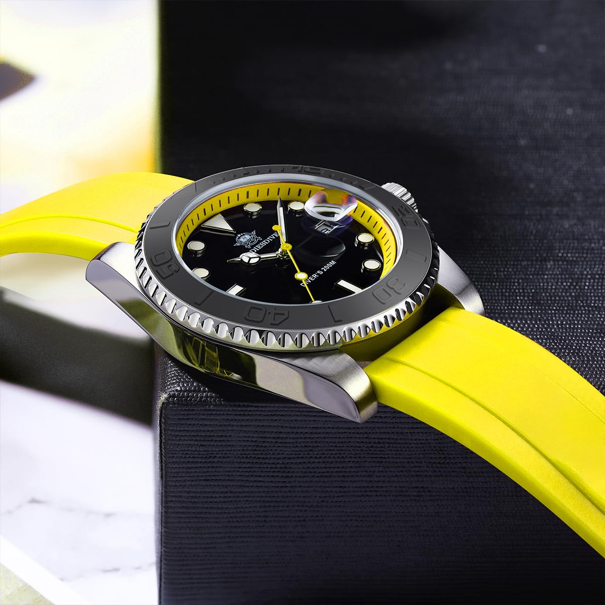 ADDIESDIVE Montre à Quartz analogique pour Homme BGW9 - Lumineuse - Étanche à 200 m - avec Bande élastique, Noir/Vert, Classique