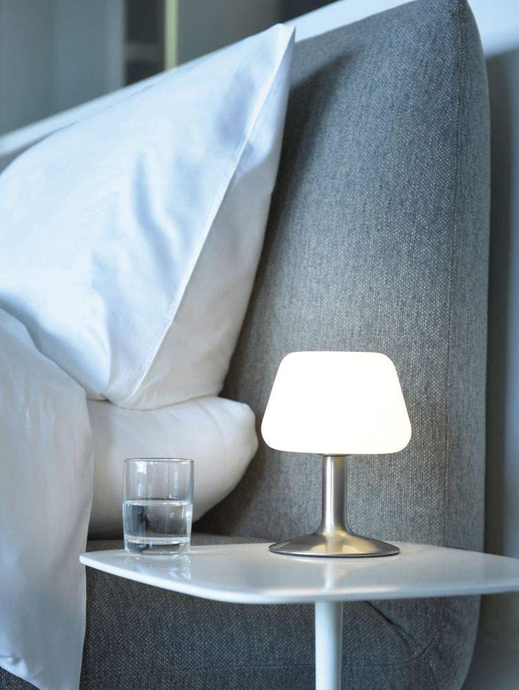 LED Tischleuchte klassisches Design, 3 Stufen Touchdimmer weiß/silber