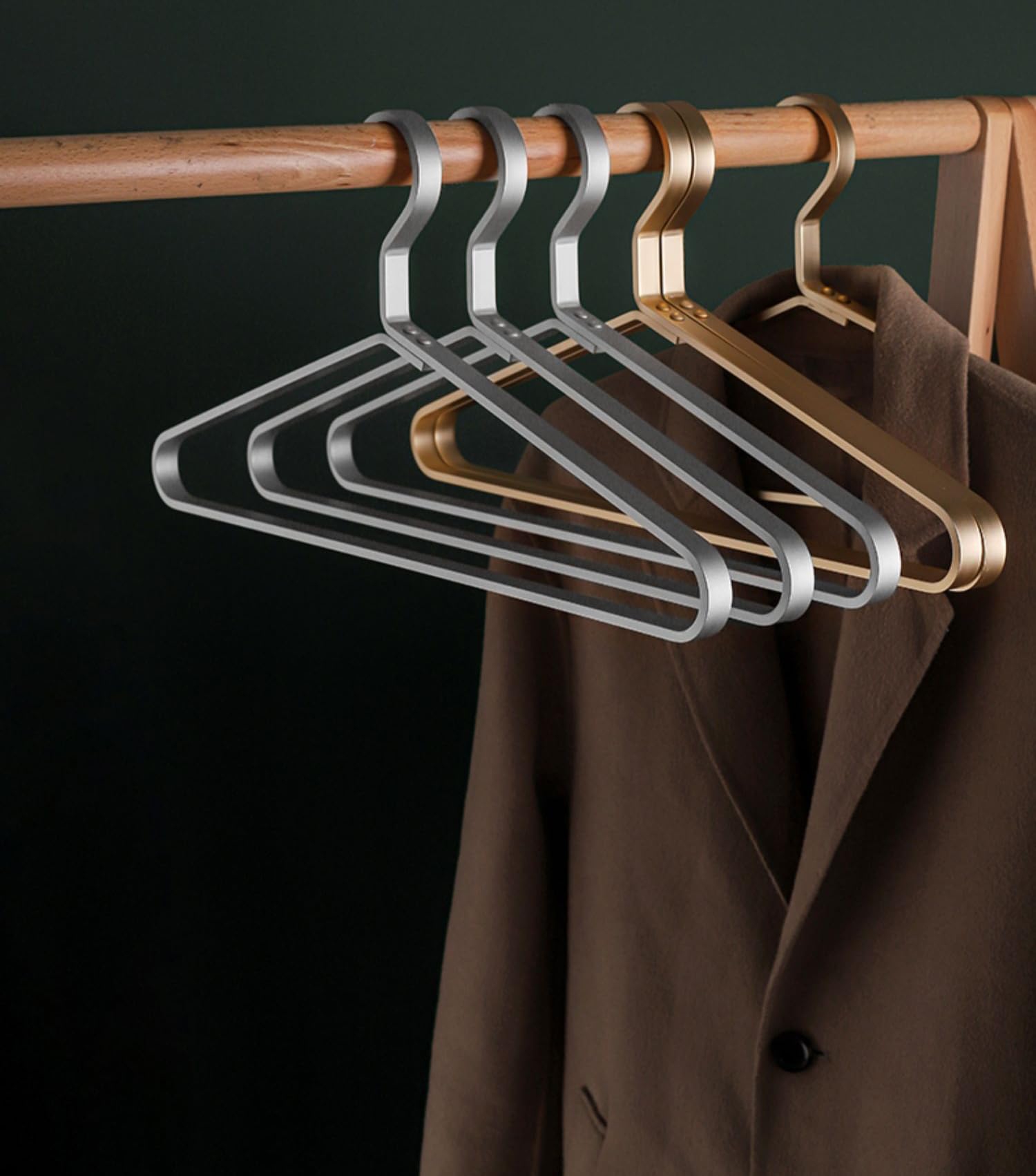 Premium Kleiderbügel aus Aluminium, matt, silberfarben, 6-teiliges Set, 45 cm, extra glatt und langlebig, Metall-Kleiderbügel, Kleiderbügel, Kleiderbügel, Kleiderbügel, Kleiderbügel, Kleiderstütze