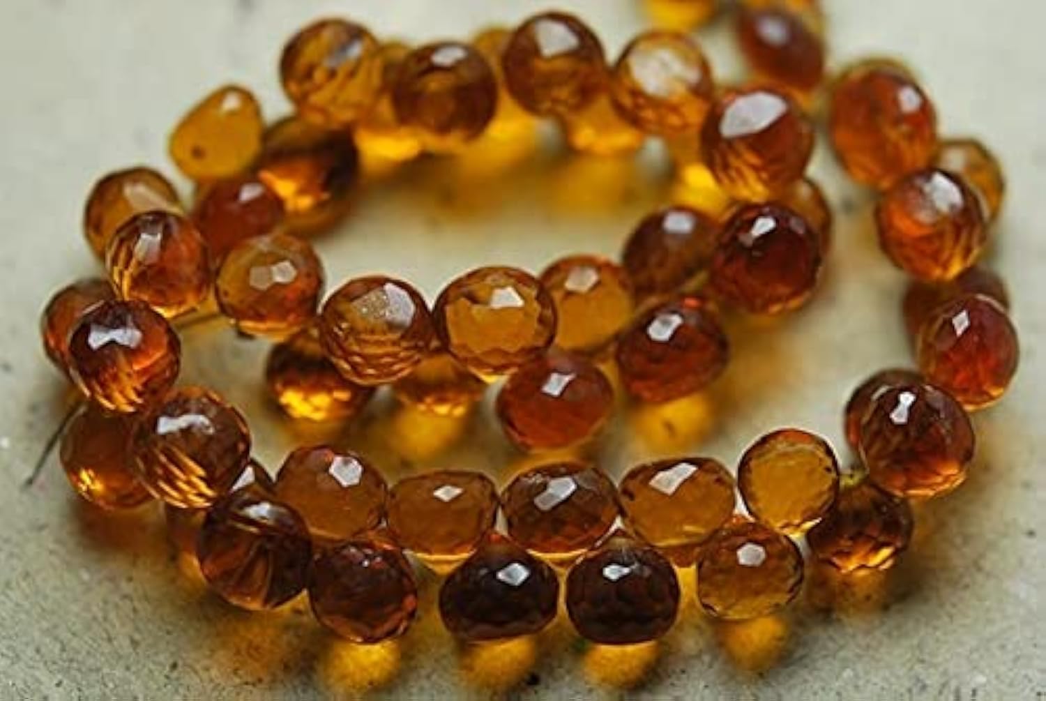 Citrine dorée briolette en quartz de qualité supérieure pour bijoux éblouissants