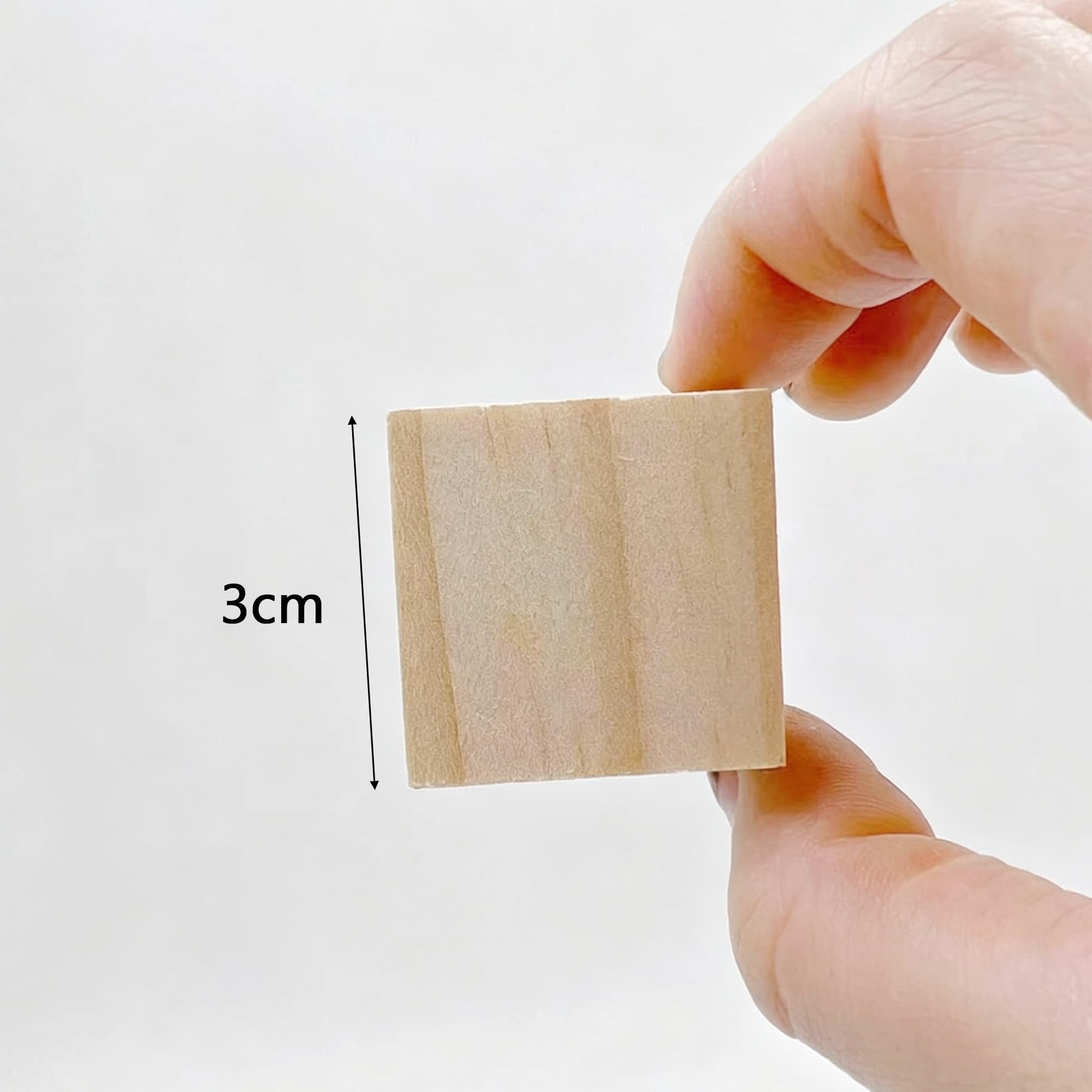Amazon.co.jp: クラフト用ウッドブロック、未完成の木製キューブ、3cm