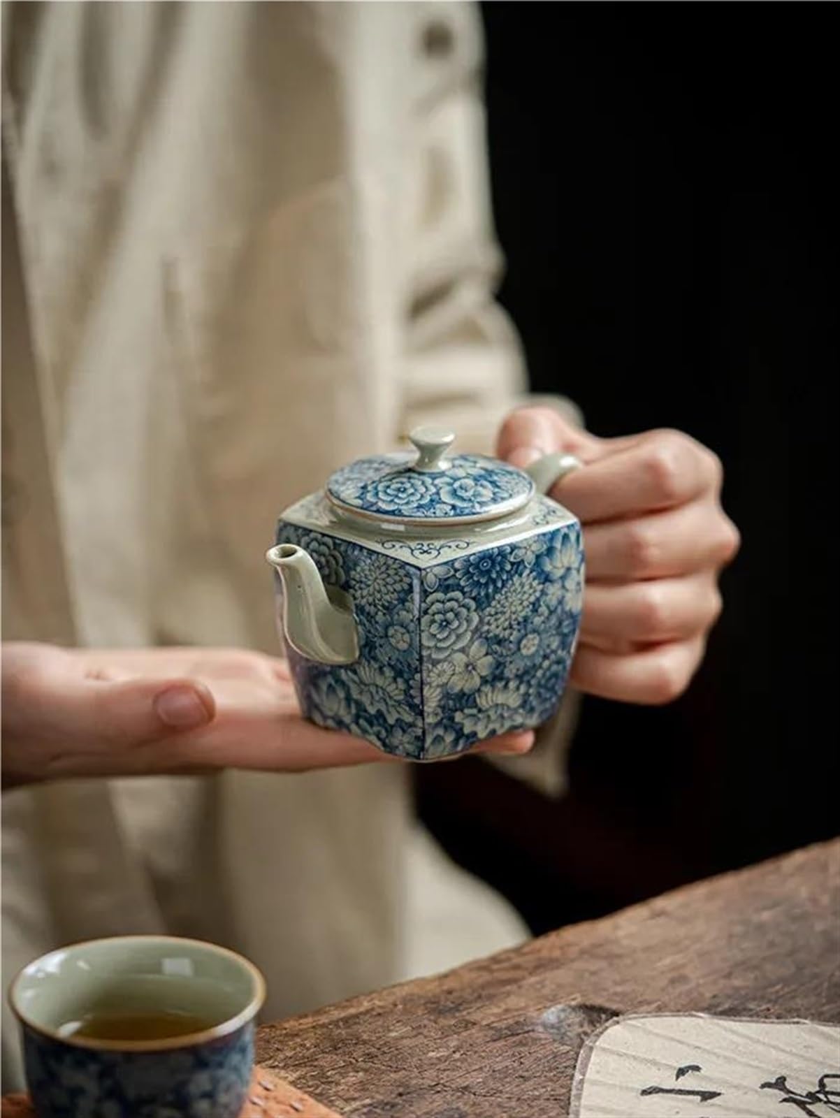 Juego de té Hecho a Mano de 120 ml, cerámica Tradicional China, Tetera de Porcelana Azul y Blanca Pintada a Mano de pequeña Capacidad, Juego de té de Viaje y servidores de café
