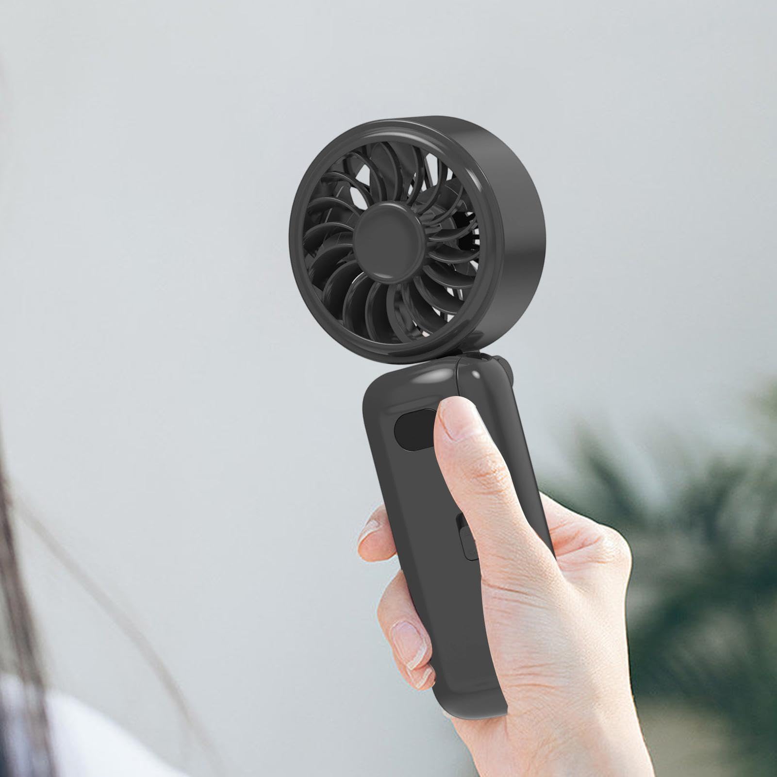 Ventilatore a Clip 5 Velocità Display Digitale Raffreddamento Personale | Mini Ventilatore con Clip Alimentato a Batteria per Casa Scuola Scrivania Viaggi Campeggio Picnic Spiaggia Piscina
