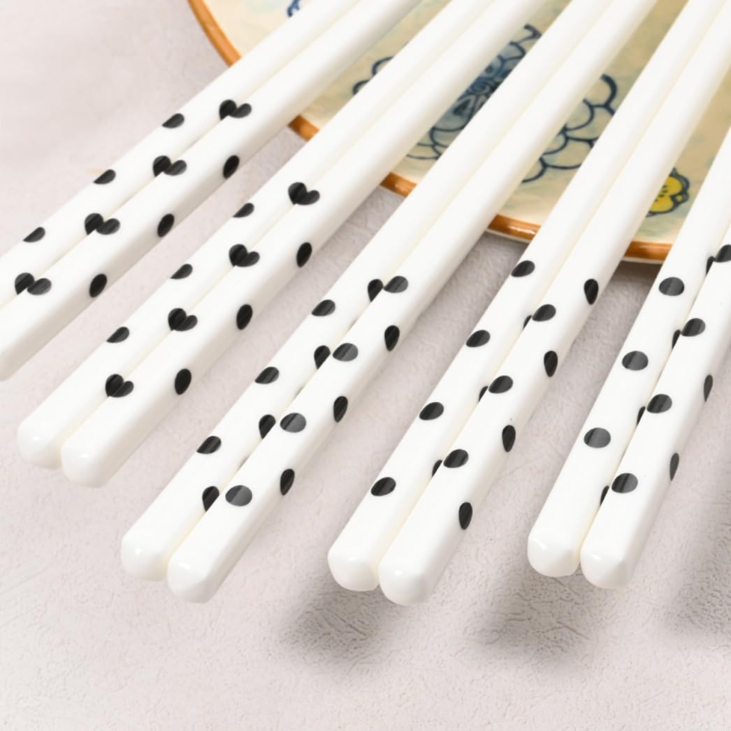 Jeu de baguettes, Coffret cadeau de baguettes réutilisables avec étui, à pointe ondulée noire en céramique d'os haute qualité 10 paires délicates