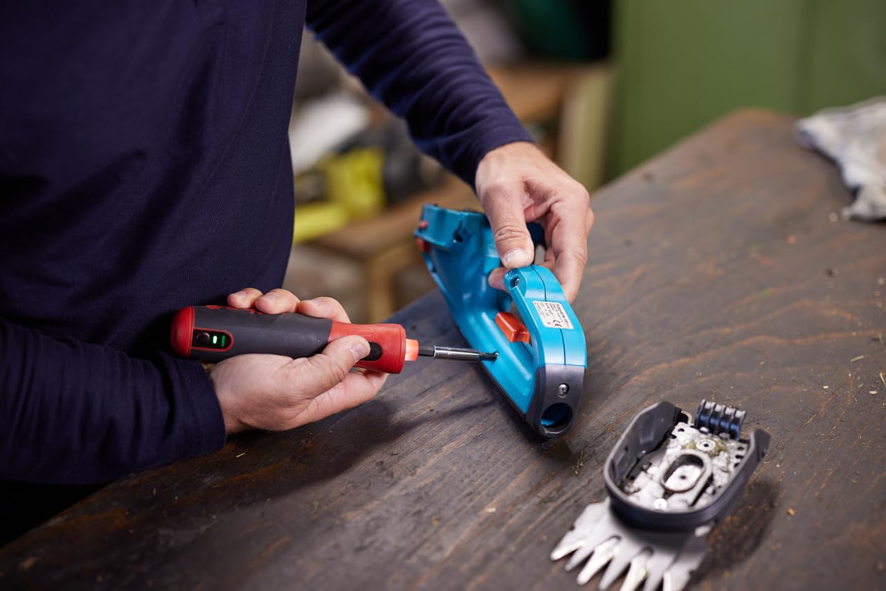 Wiha elektrischer Schraubendreher speedE PocketDrive 31-tlg | (45791) Puntas en caja y estuche I 1,0 + 5,0 Nm I atornillador a batería en caja con cable de carga USB
