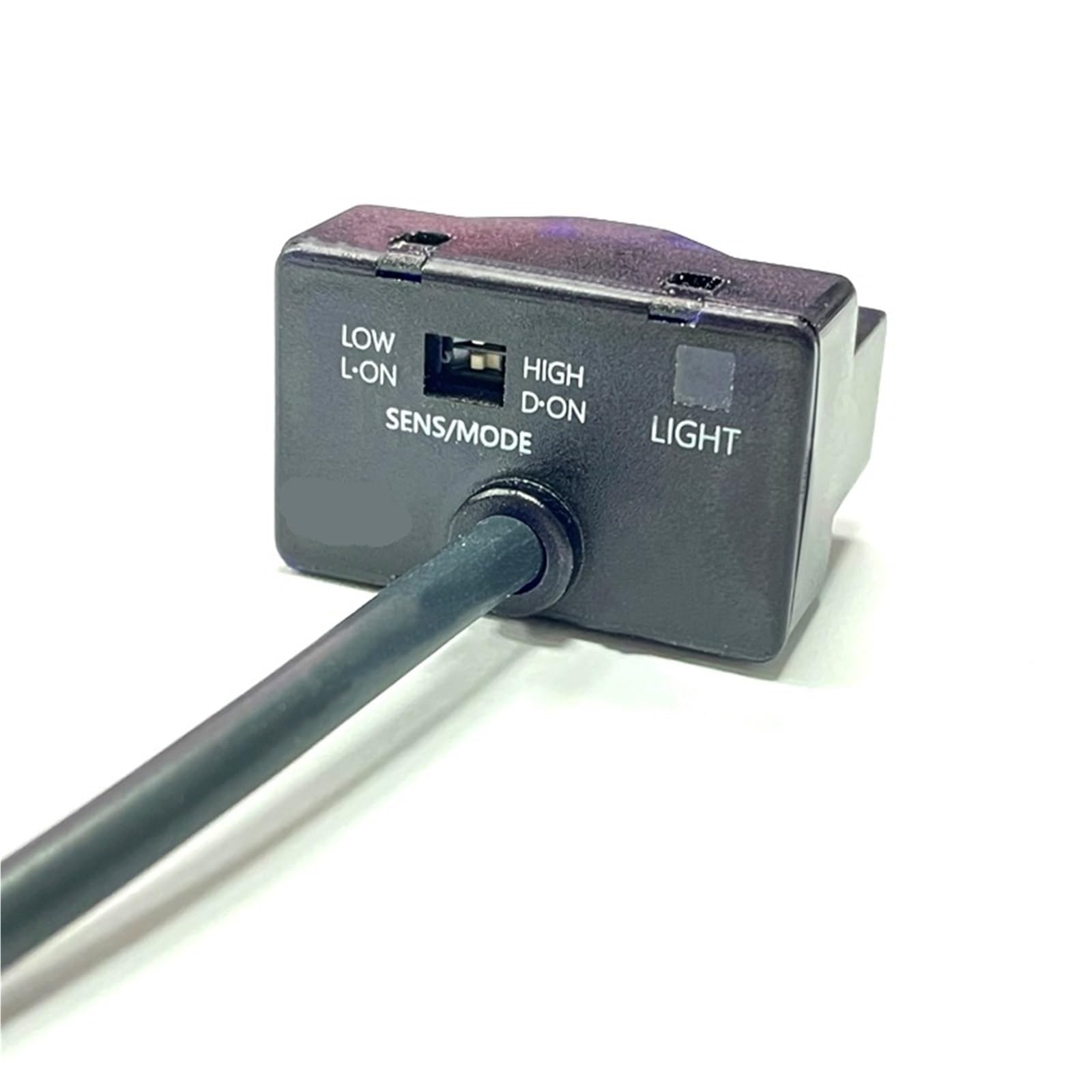 Mikroczujnik fotoelektryczny do montażu na rurze z wbudowanym wzmacniaczem RX-C613 12-24 V DC NPN