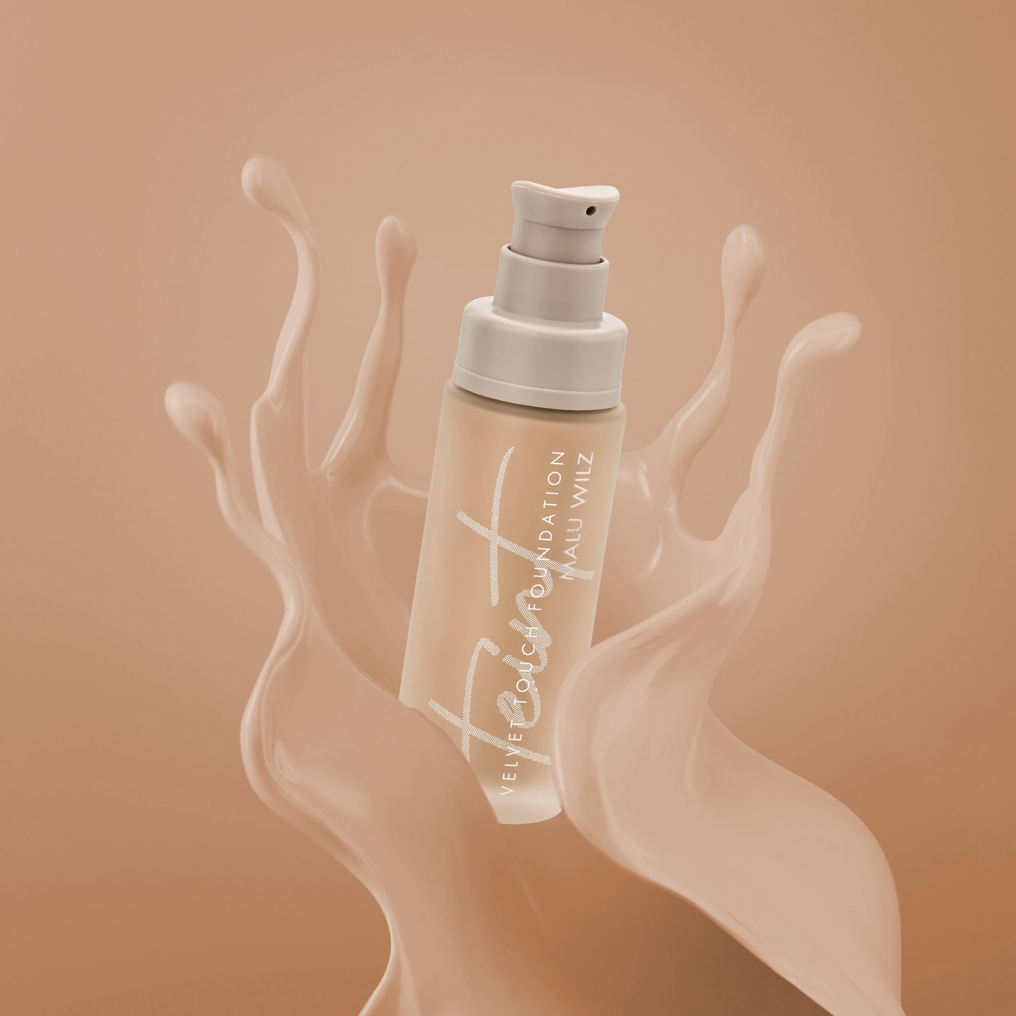 Malu Wilz Velvet Touch Foundation Sand Rose Cake 30ml I Skincare Creme Make up für makellosen Teint I Kaschiert Unebenheiten, Augenringe, Fältchen