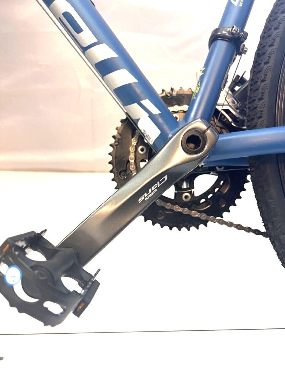 Corelli Goat 1.0 Gravel Bike, marco de aluminio, neumáticos de 700 x 35 c, cambio de 16 velocidades