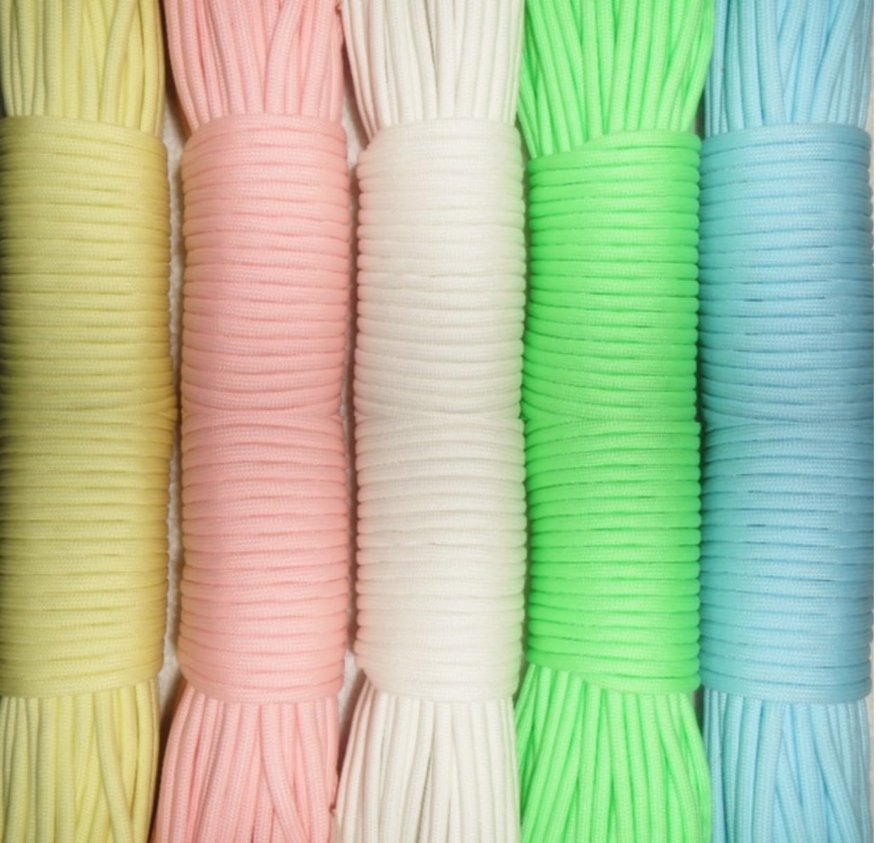 Lot De 6 Haubans Paracorde Fluorescente 4 Mm X 4 M - Pour Tentes, Auvents, Camping, Résistance 250 Kg, Tendeur Inclus