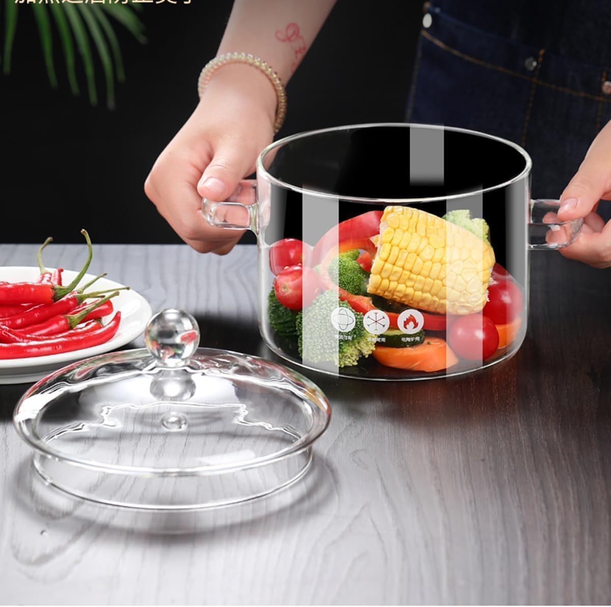 Glass Cooking Pot for Stove - 2300ml /77oz Glass Saucepan with Lid Stovetop Cooking Pot with Cover Heat-Resistant Simmer Pot Clear Soup Pot, Borosilicate Glass Cookware for Potpourri, milk, noodle