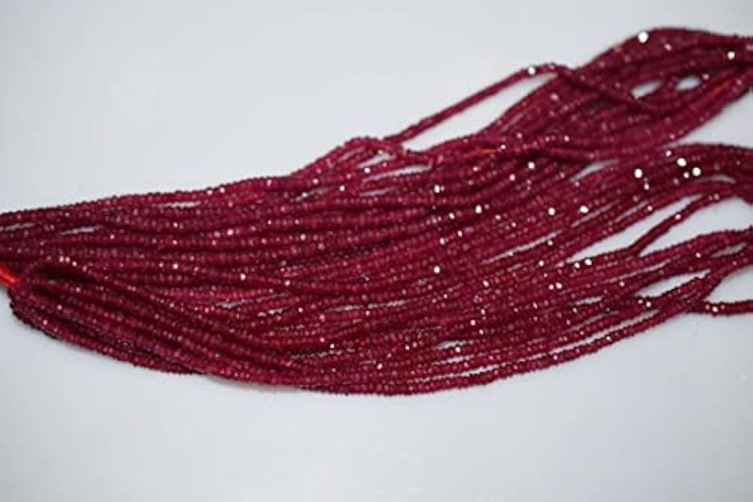 Rubis véritable en fil de 6 pouces pour fabriquer un bracelet fin et élégant fait main