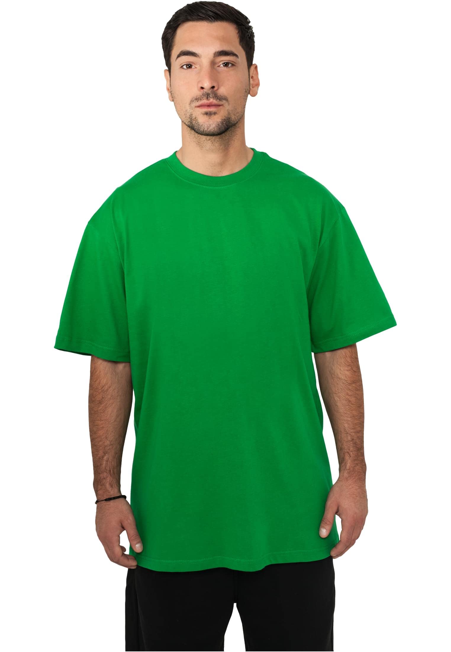 Urban ClassicsMen's Basic Crew Neck Tall Tee Oversized Short Sleeves T-Shirt with Dropped Shoulders, 100% Jersey Cotton