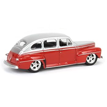 グリーンライト　1947 Ford Fordor Super Deluxe Greenlight 1:64 CL4 - Ford Fordor Super Deluxe Lowrider 1947