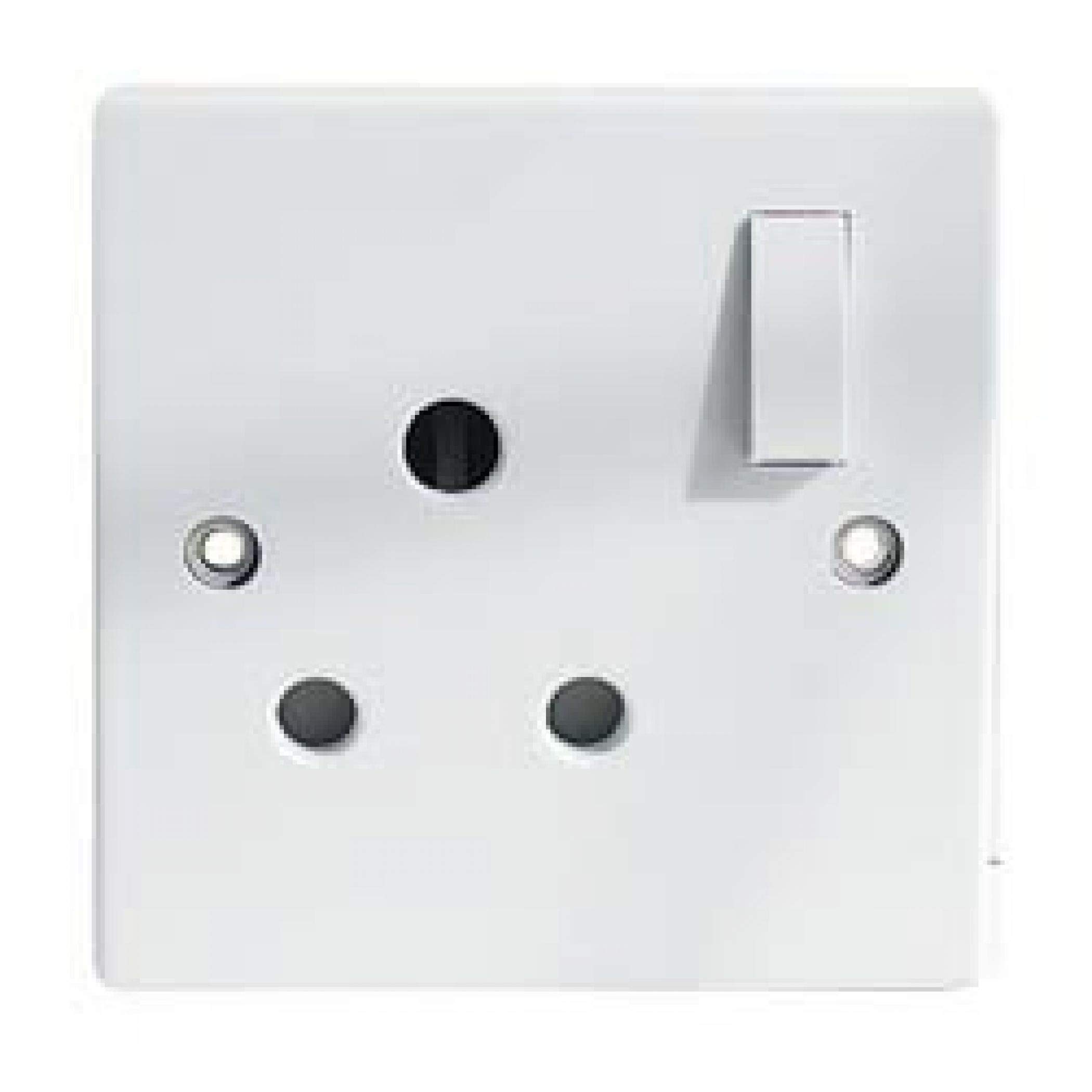 Dencon Accessories 4495 Round pin Socket, 15A, Switched