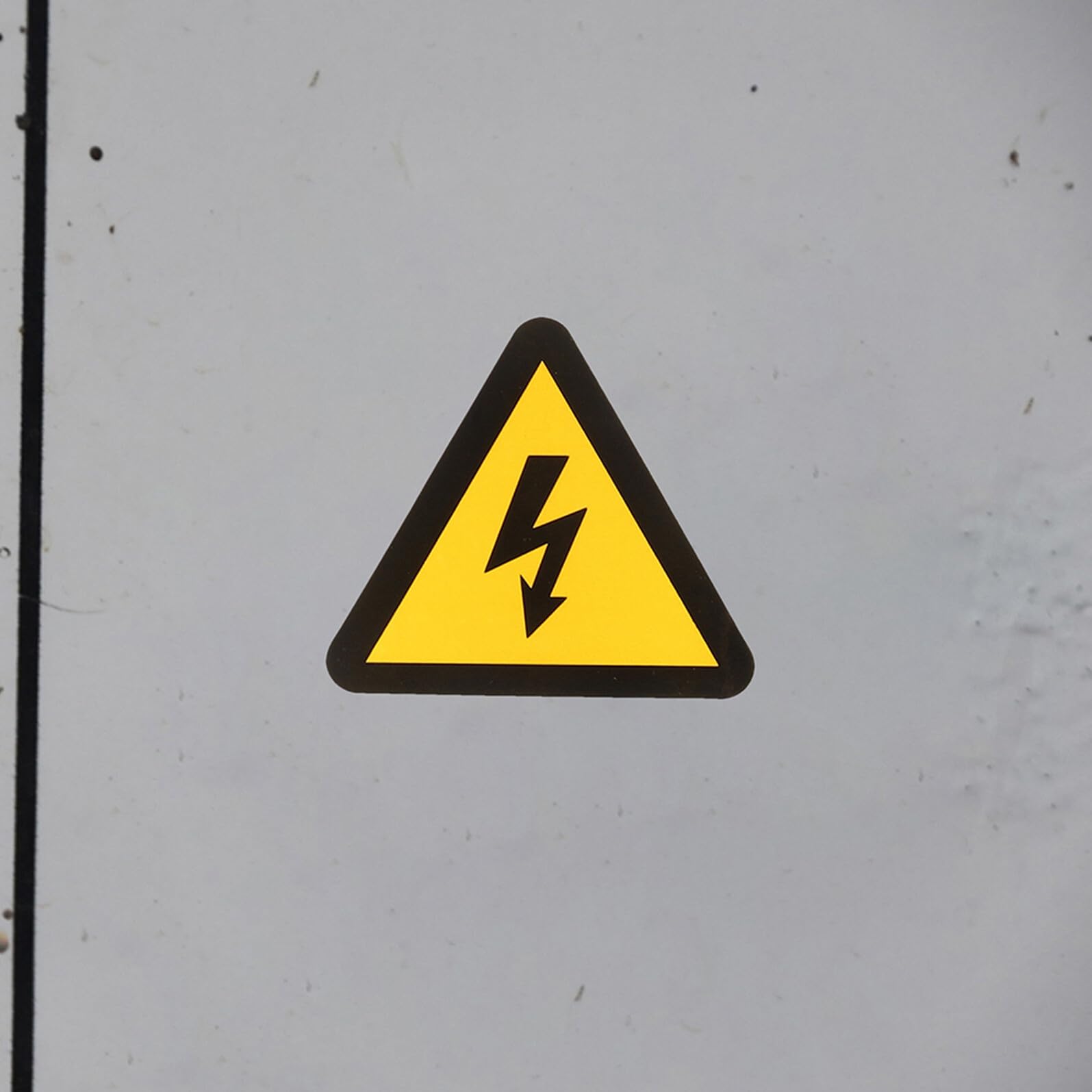 Autocollants Avertissement Danger Électrique Lot de 24 en PP Jaune