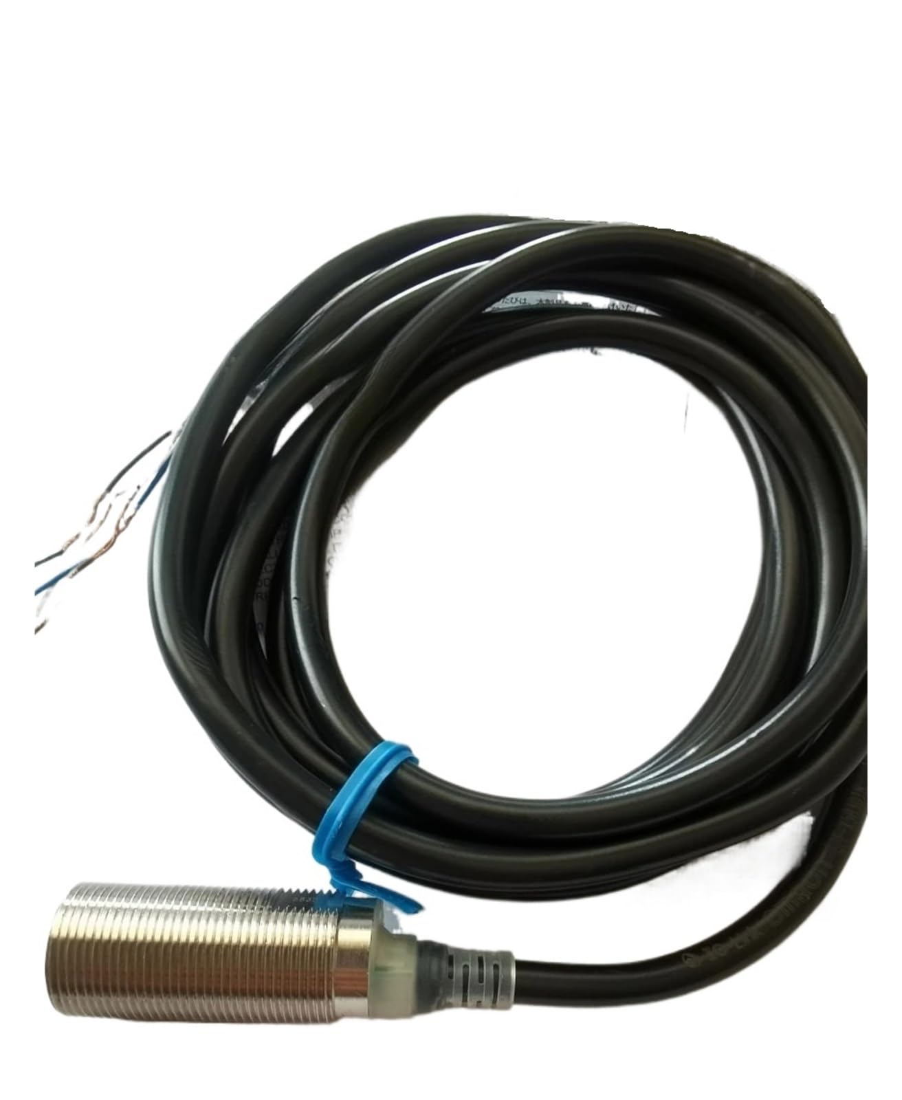 Interrupteur de proximite E2E-X5B3D18 pour convoyeurs et lignes de tri