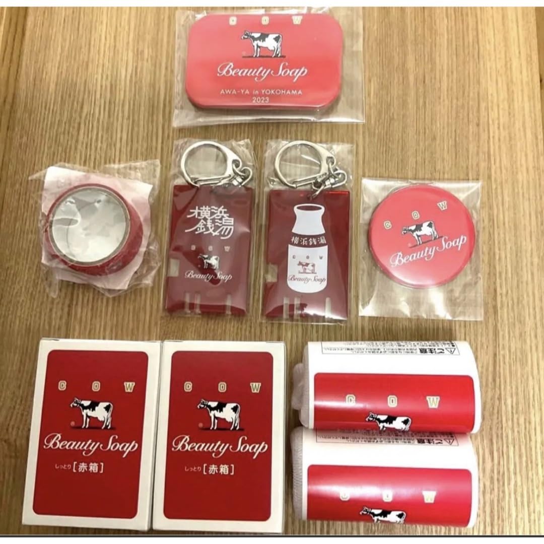 COW - 赤箱AWA-YA 横浜銭湯 チャーム 2種コーデ缶バッジ　限定マステ＆缶バッジ他 Amazon.co.jp: 赤箱AWA-YA 横浜銭湯 チャーム 2種コーデ缶バッジ