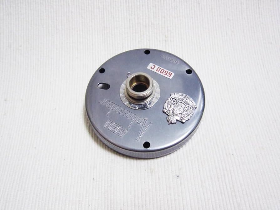 アンバサダー6500状態の良い左右サイドプレート欲しい方。 アンバサダー6500状態の良い左右サイドプレート欲しい方