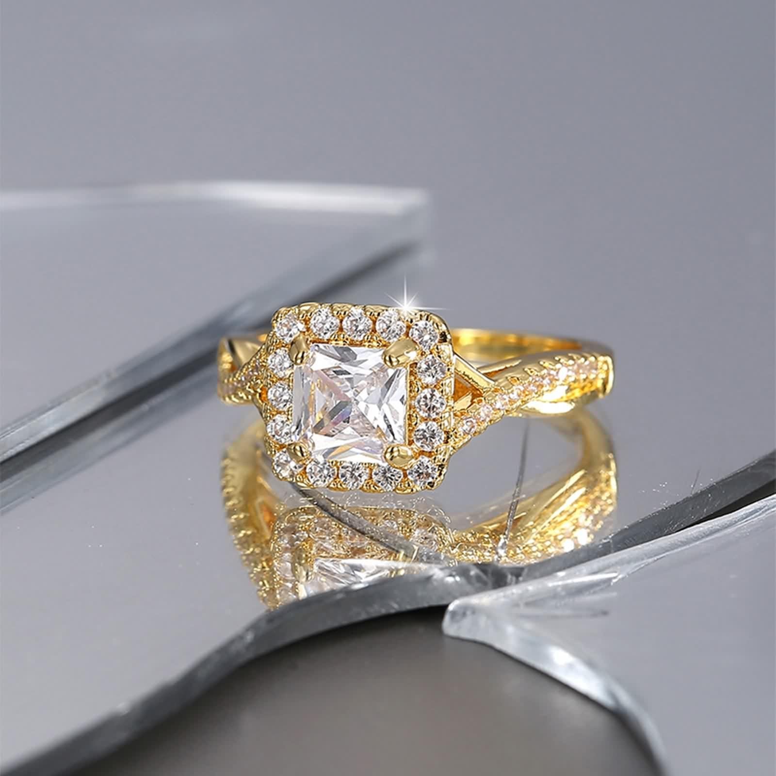 Anillo cuadrado de oro amarillo de 14 quilates, talla M 1/2