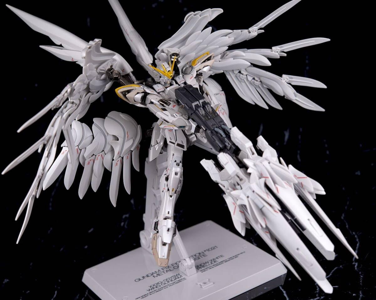ウイングガンダムスノーホワイトプレリュード&GFFＭＣデスサイズヘル ネオバード形態へと変形可能！『ガンダムW』フィギュア