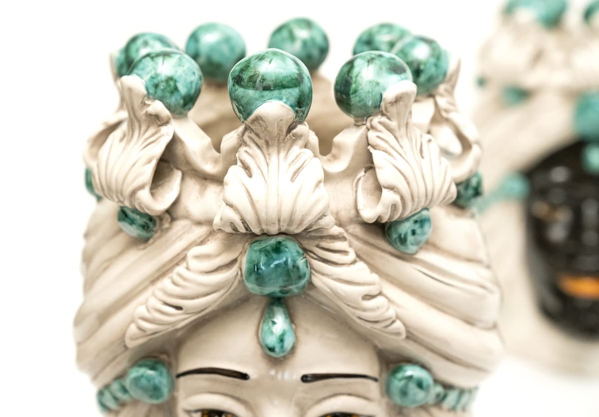 Generico Coppia teste di moro di Caltagirone in ceramica siciliana verde acqua realizzate a mano H30 cm