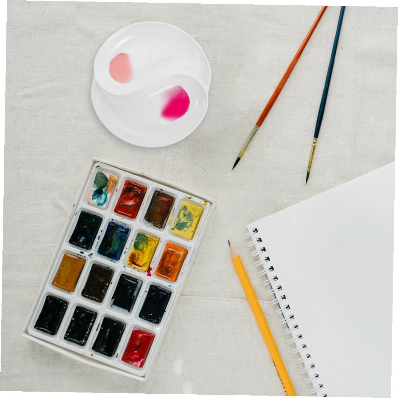 Uonlytech 2pcs Paint Mixing Trays for Watercolor Art and Lightweight Ink Dishes for Calligraphy Painting and Crafts
