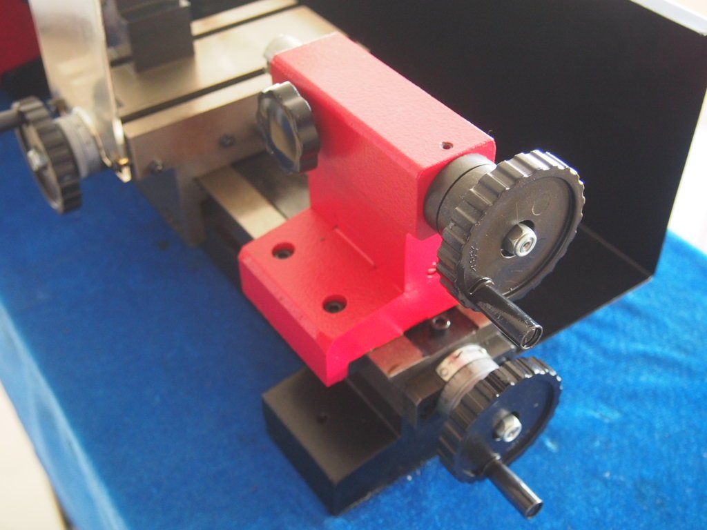 【中古品】MICRO LATHE　ミニ旋盤　C1 Amazon.co.jp: SIEG ミニ旋盤C1 金属加工、プラスチック加工、木材