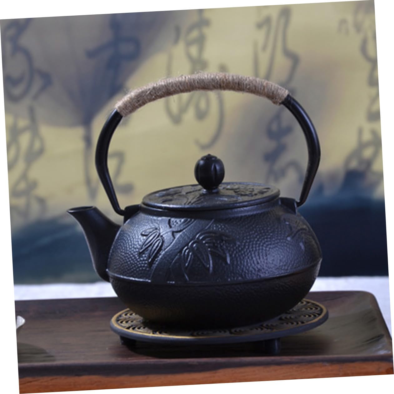 Tetera de Hierro Fundido 0, 6 L, Hervidor Multifunción | Accesorio de Té para Hogar, Diseño Delicado y Acabado Cuidado, Portátil y Fácil de Llevar