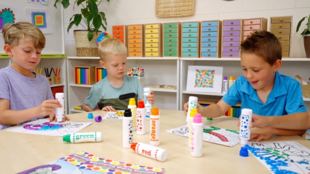 Amazon.com: Do A Dot Art! Brilliant Colors 6 Pack Washable Paint