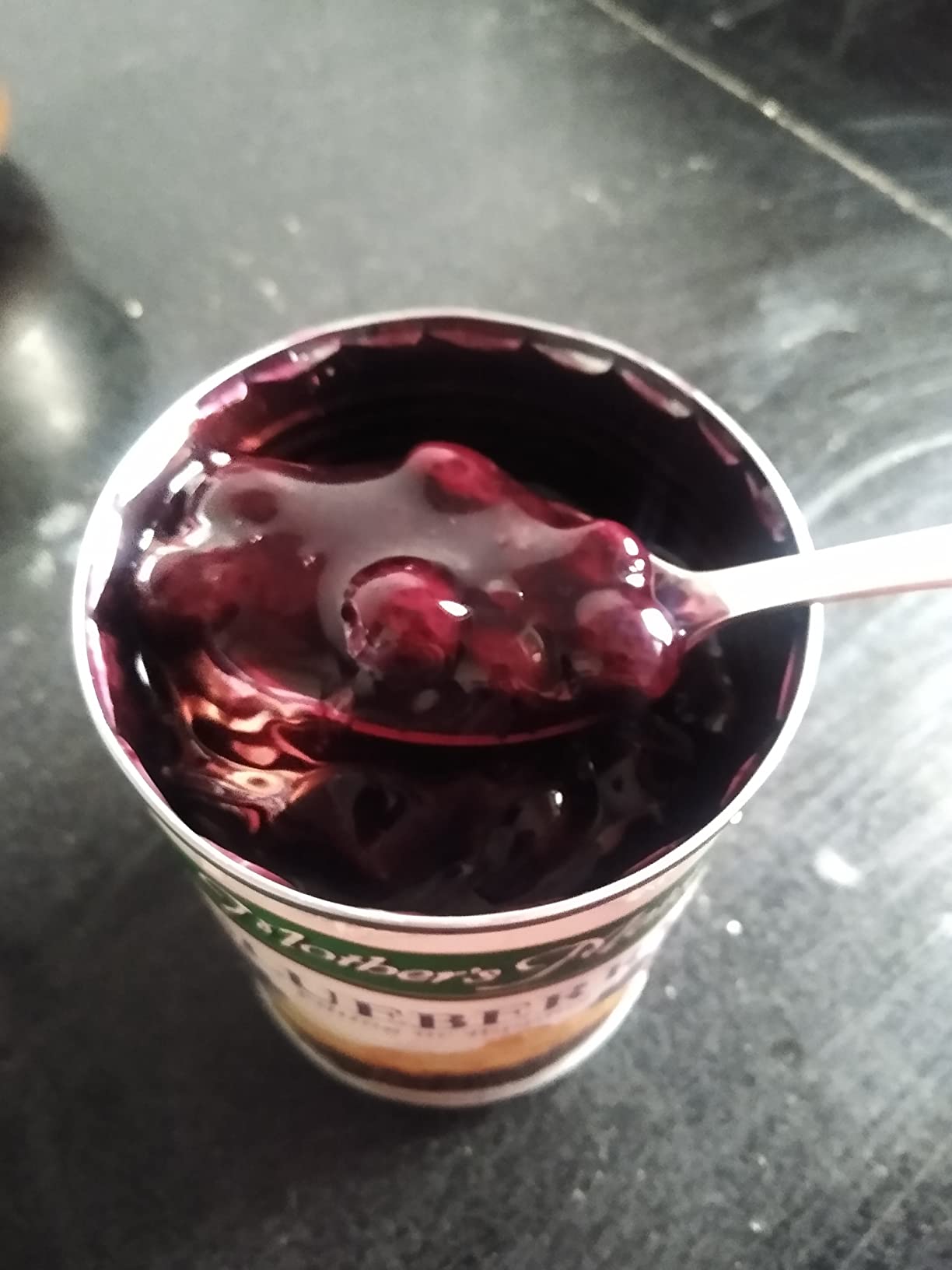 Mothers Maid Stawberry Pie Filling, Tin, 595g : Amazon.in: Grocery ...