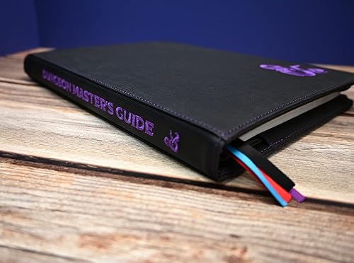 Vista 22 de Ultra PRO - Funda de libro genérica prémium para Calabozos y Dragones, protege tu guía de maestros de D&D del desgaste durante el juego contra