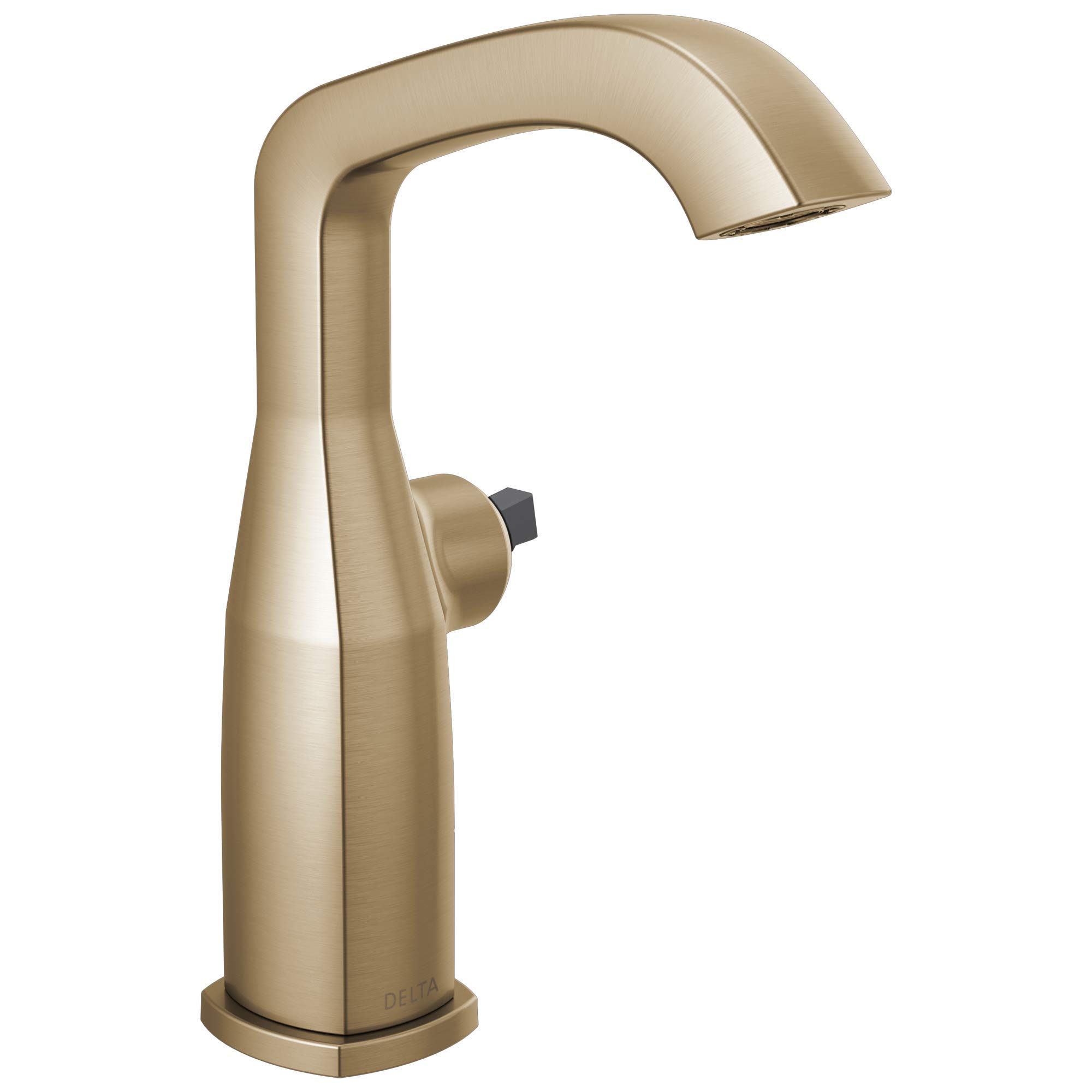 Robinet mi-hauteur Delta Stryke en bronze champagne pour un design de luxe