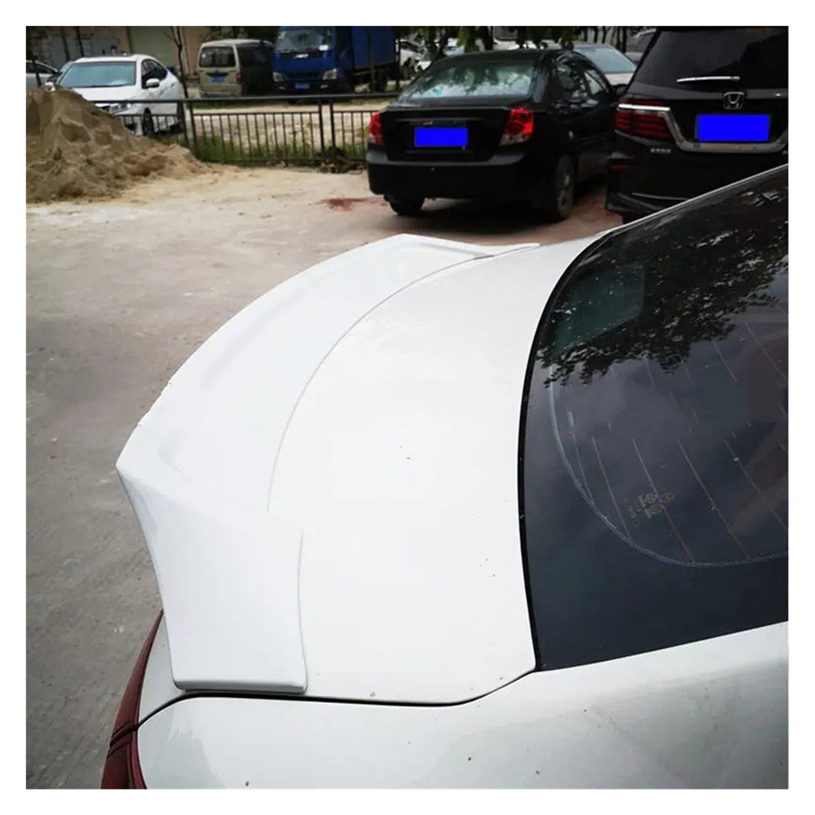 Amazon | リアスポイラー マツダ3用 アクセラ用 2014 2015 2016 2017