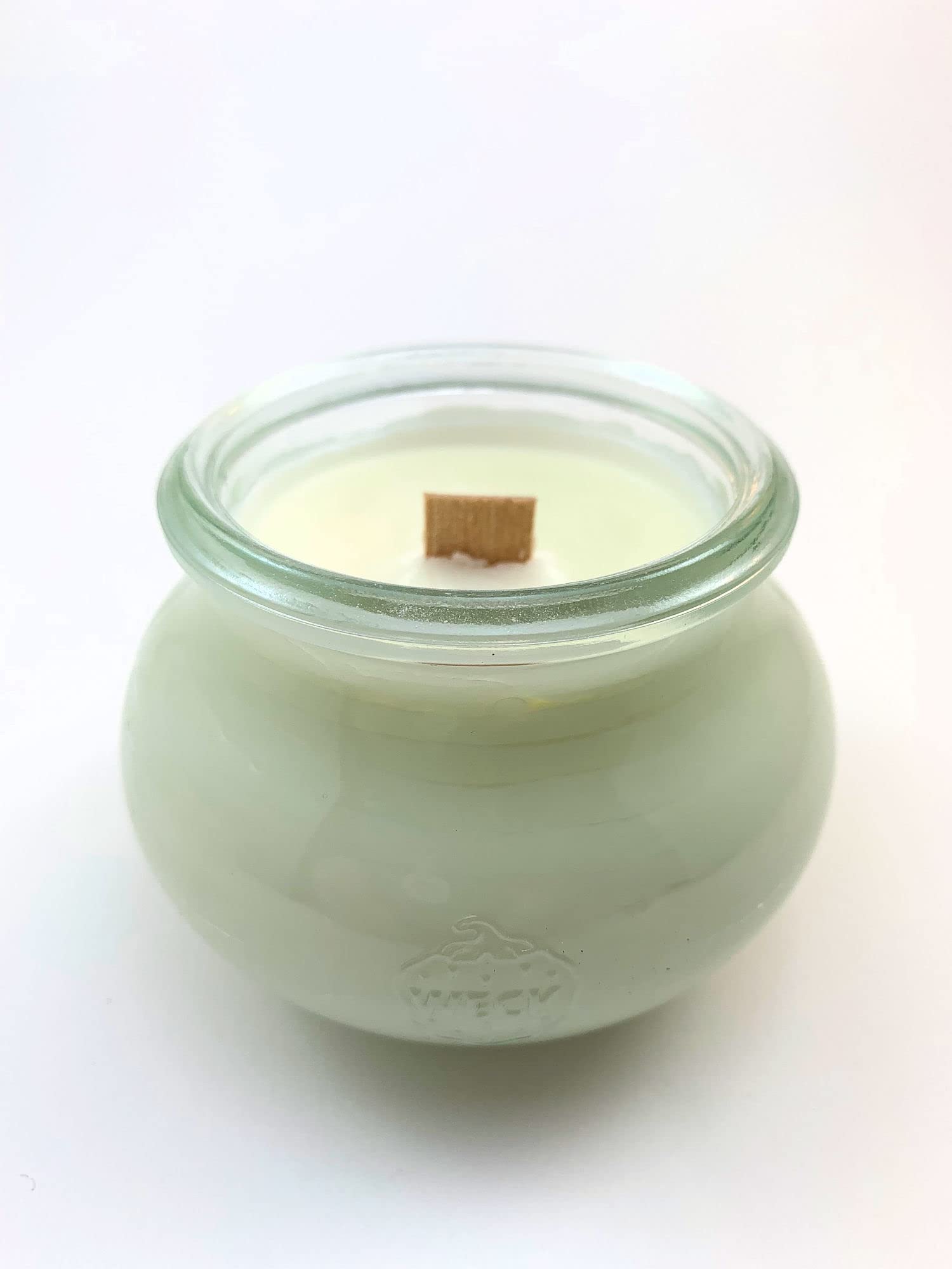 Mumdadandbaby Thieves Oil Candle In A Jar (Wood Wick)