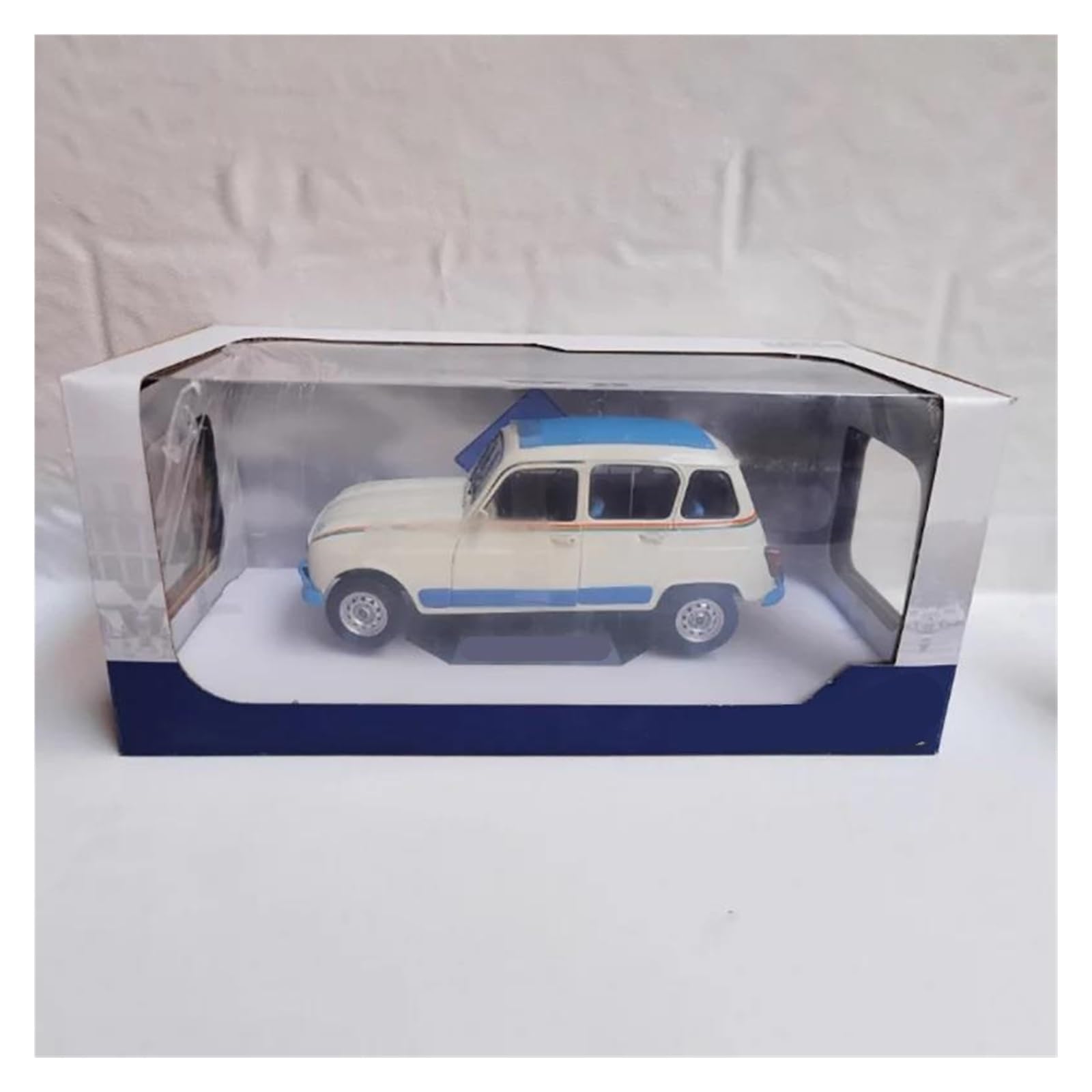 Metallo Scala Replica Diecast 1/18 per 4L JOGGING modelli di auto in lega da collezione per adulti souvenir ornamenti statici Hobby Veicoli Giochi Set